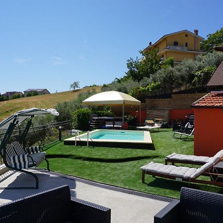 Bed and Breakfast La Terrazza Motta Atri Exterior foto