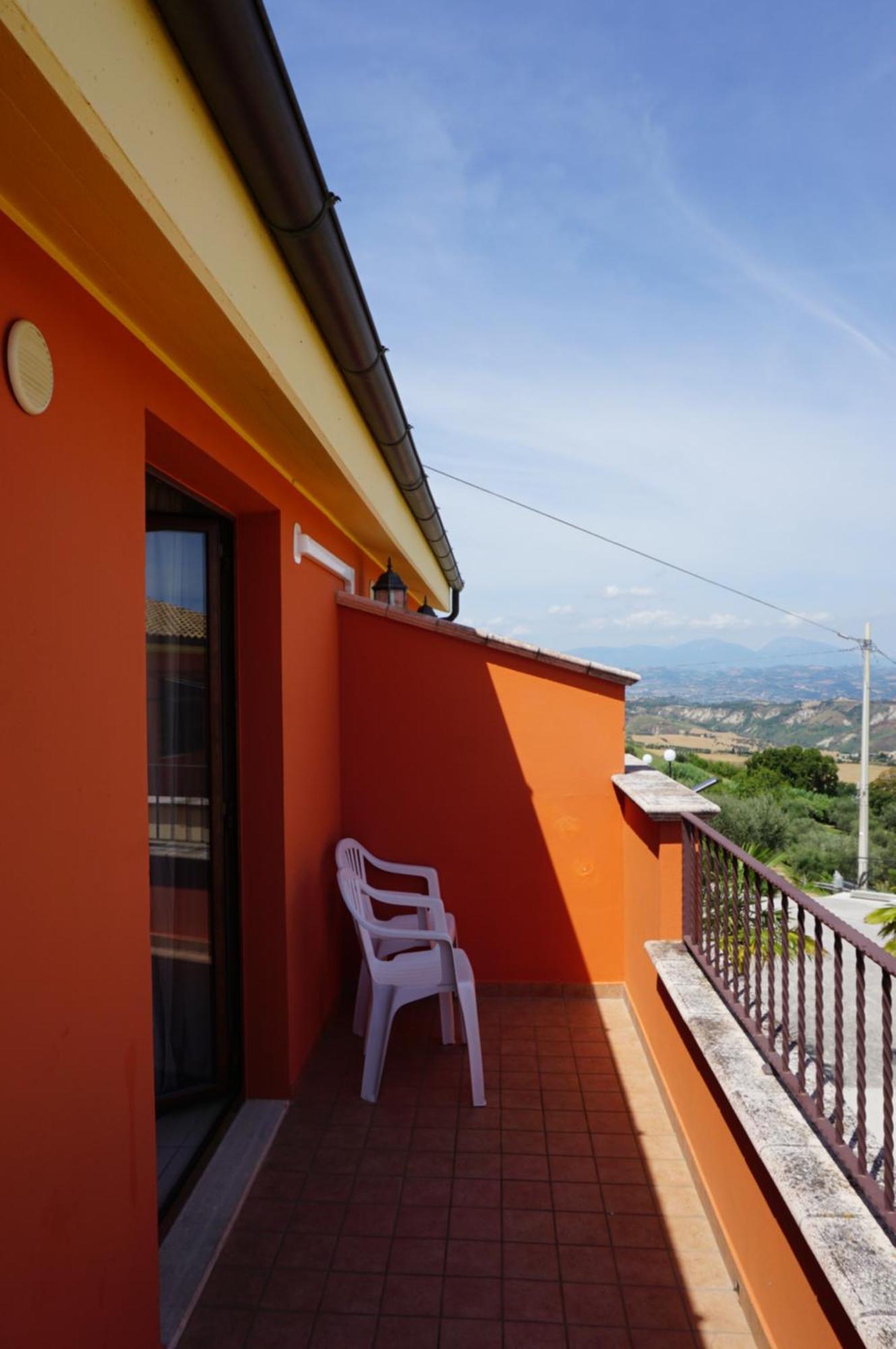 Bed and Breakfast La Terrazza Motta Atri Exterior foto